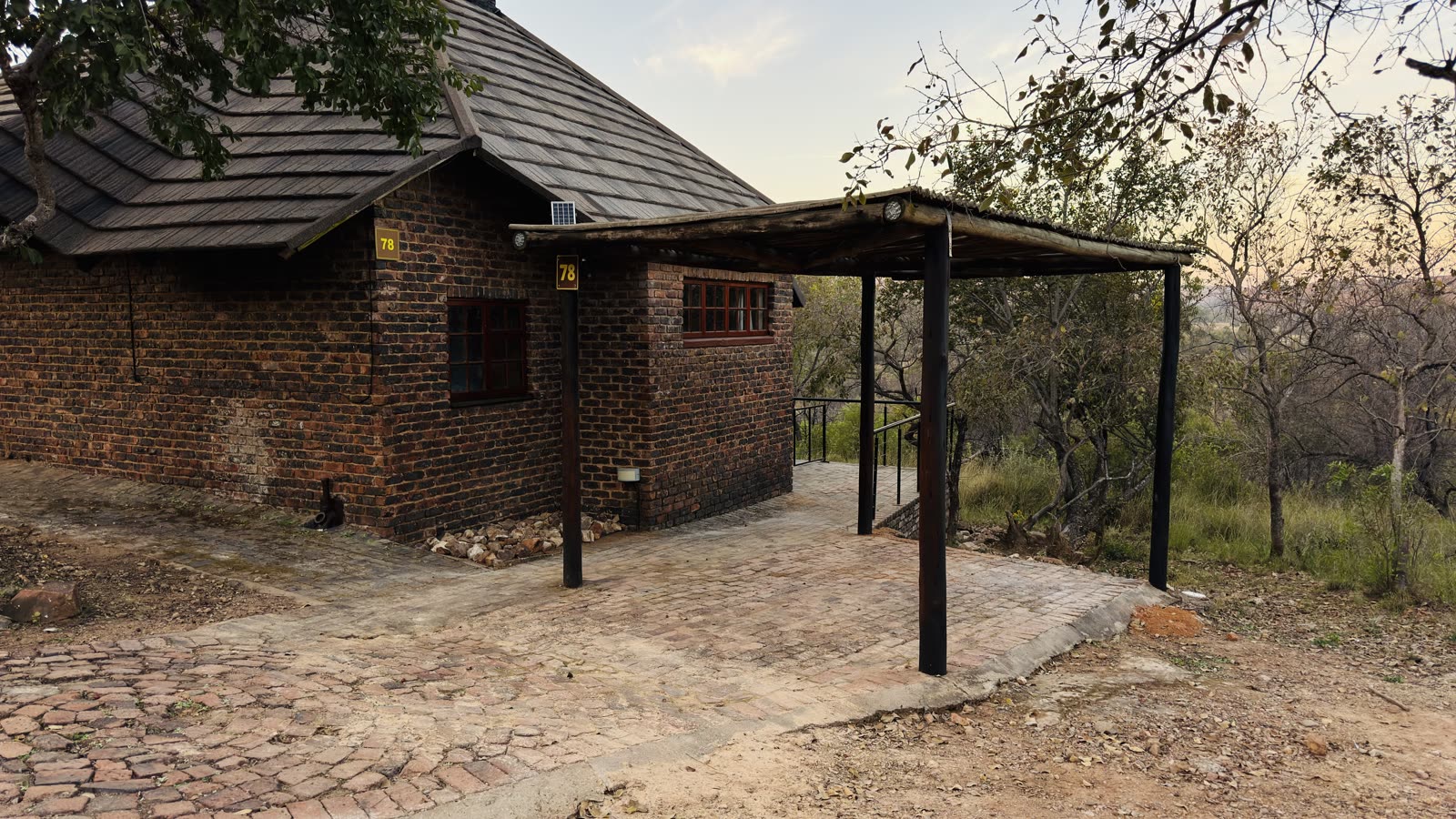 Mabalingwe Kubu Camp unit 78 parking bay
